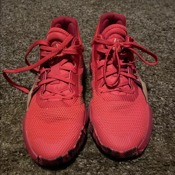 Adidas D.O.N. Issue 1 Marvel Iron Spider 2019 shoes - Picture 6 of 7